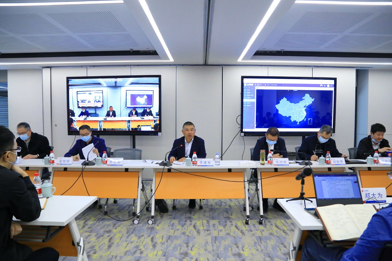 1603931474787859.jpg 領(lǐng)導(dǎo)席.JPG