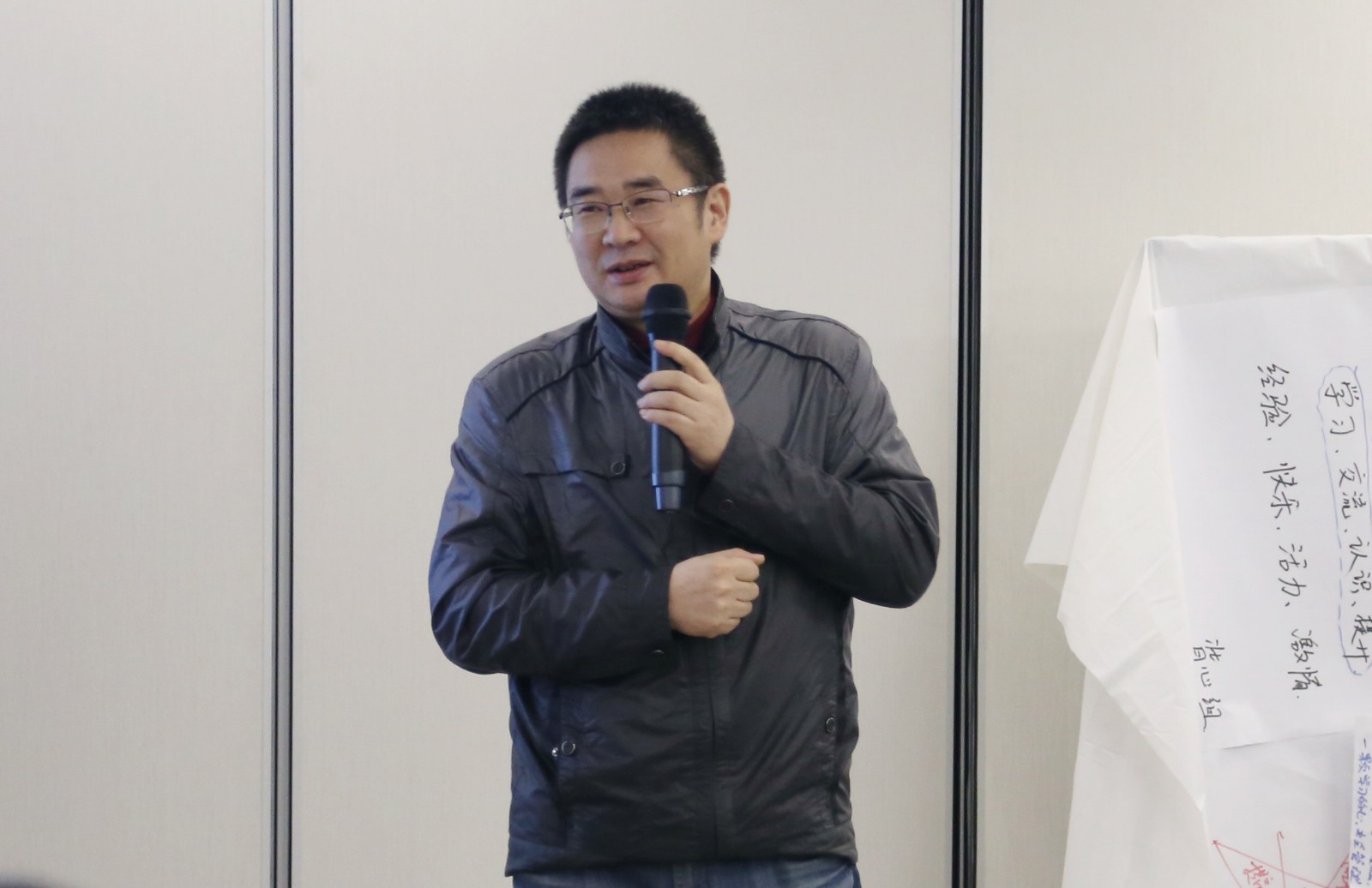 1606985878204561.jpg 鄭大為.JPG