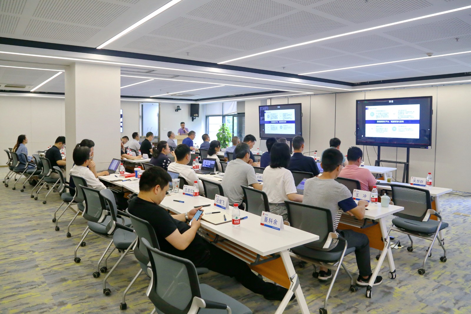 1621410282815508.jpg 大場景.JPG