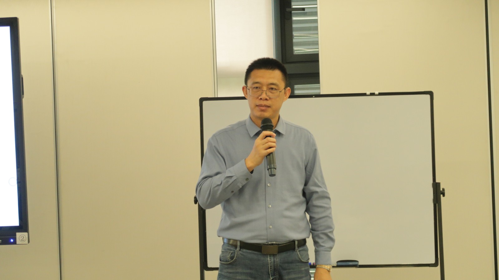 1680509432544398.jpg 李冬.JPG