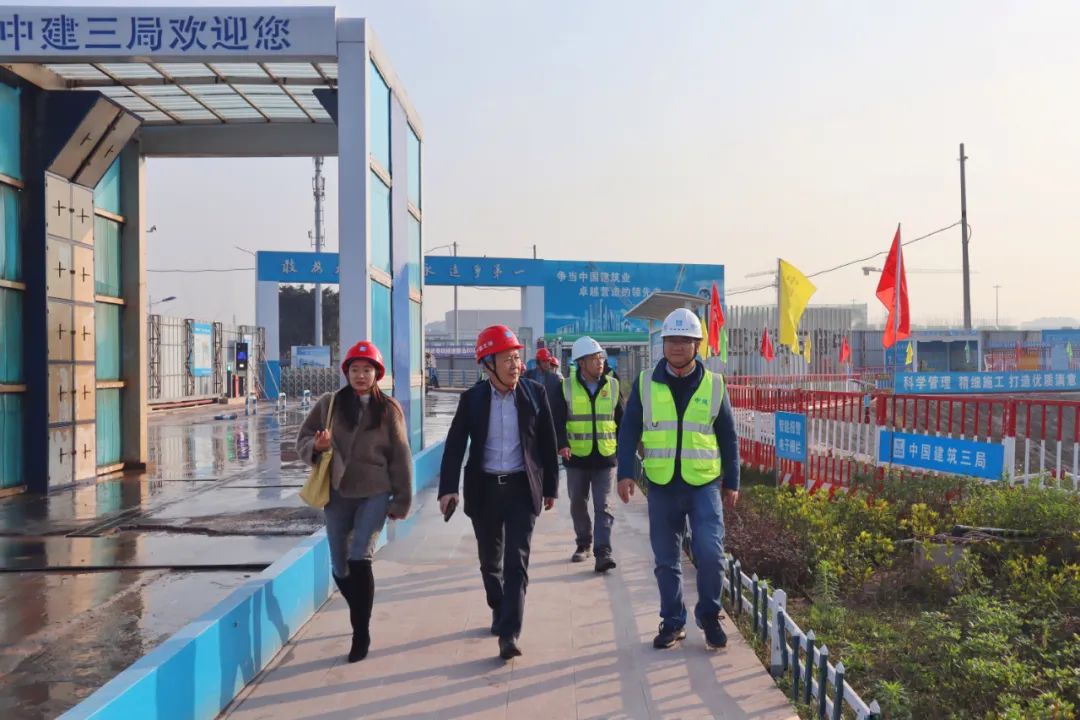 1703827380260736.jpg 1703827380260736.jpg