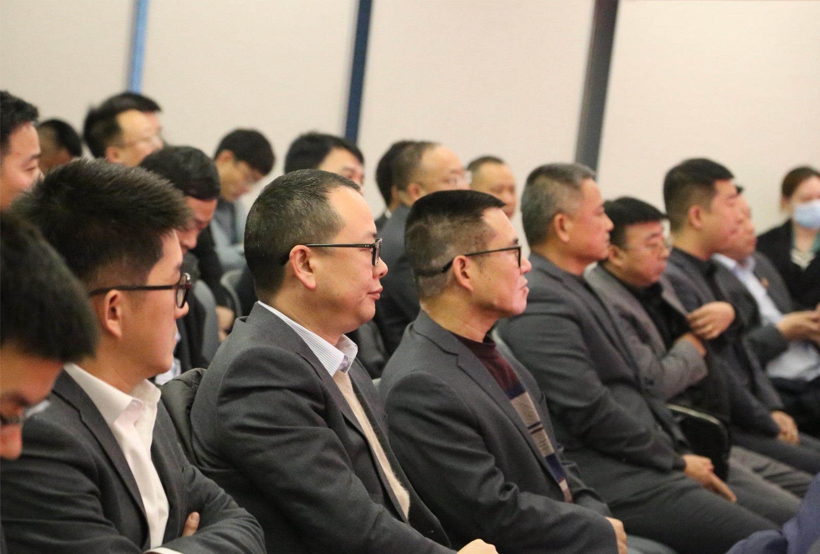 1707363126299763.jpg 1 (4).jpg