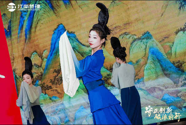 1737601325250368.gif 1737601325250368.gif